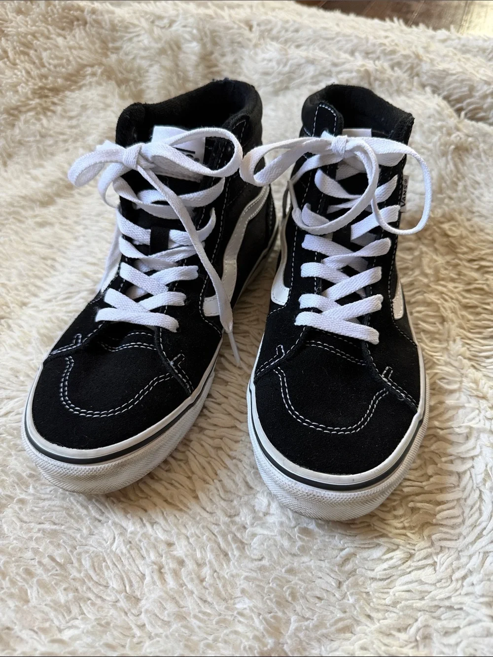 Vans Old Skool KIDS SK8-HI KIDS Boys Youth Size 4 Black High Top Suede Canvas